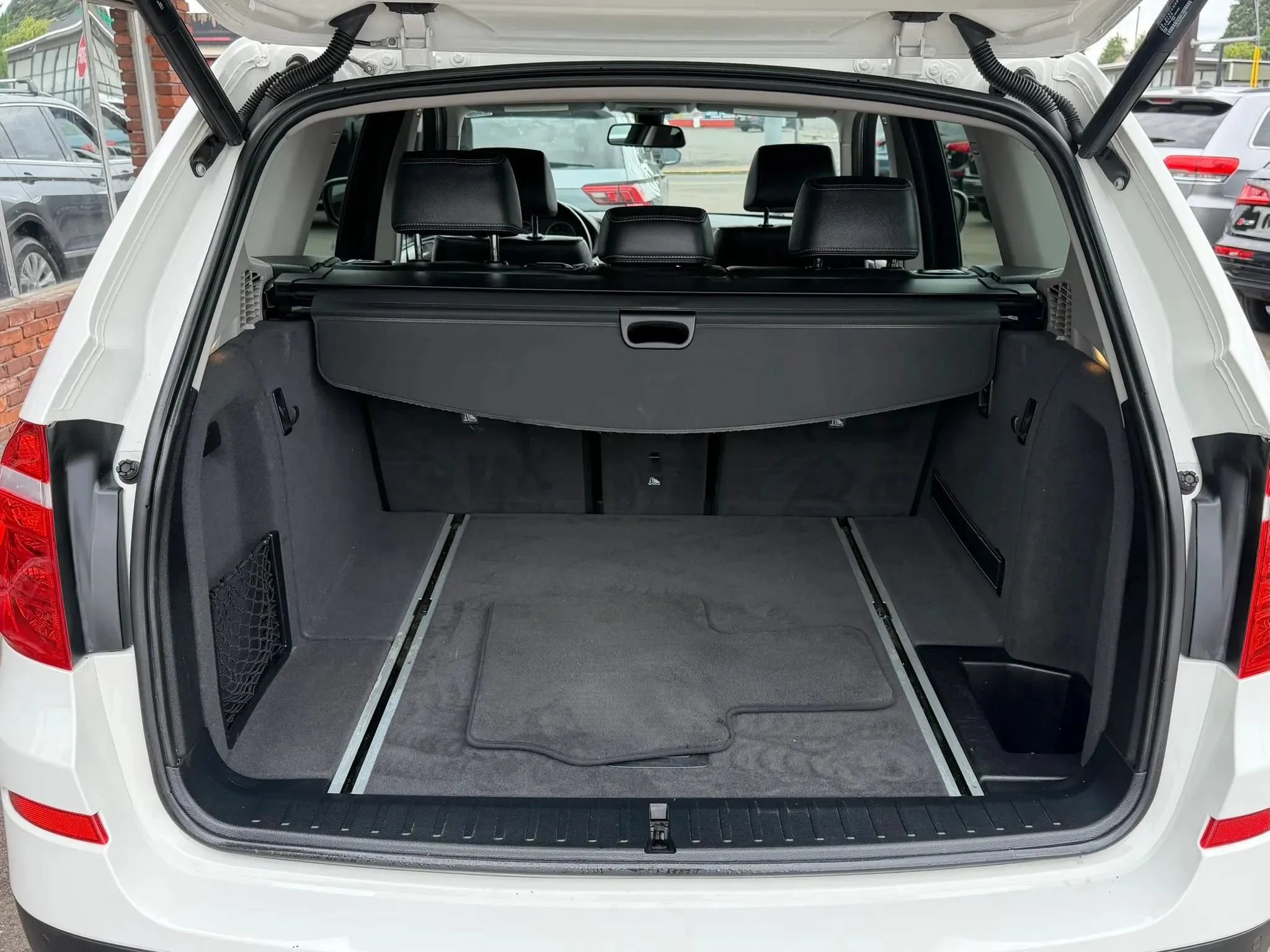 Used 2014 BMW X3 xDrive28i AWD/4WD image 16