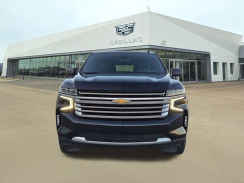 Used 2022 Chevrolet Tahoe High Country image 2
