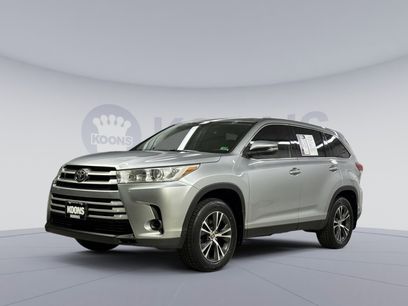 Used 2019 Toyota Highlander LE