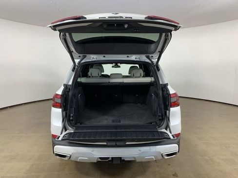 Used 2023 BMW X5 xDrive40i w/ Premium Package image 13