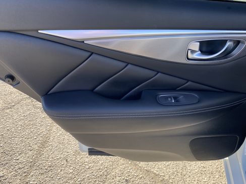 Used 2018 INFINITI Q50 Sport w/ Cargo Package (L95) RWD image 19