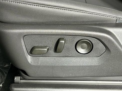 New 2026 GMC Sierra 1500 Elevation w/ Elevation Premium Package image 17