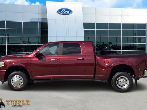 Used 2022 RAM 3500 Laramie AWD/4WD image 3