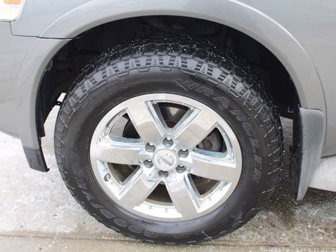 Used 2013 Nissan Armada Platinum image 13