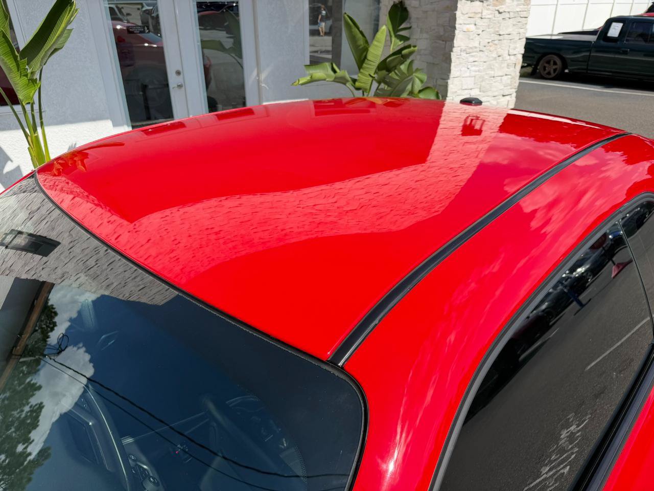 Used 2018 Dodge Challenger SXT RWD image 10