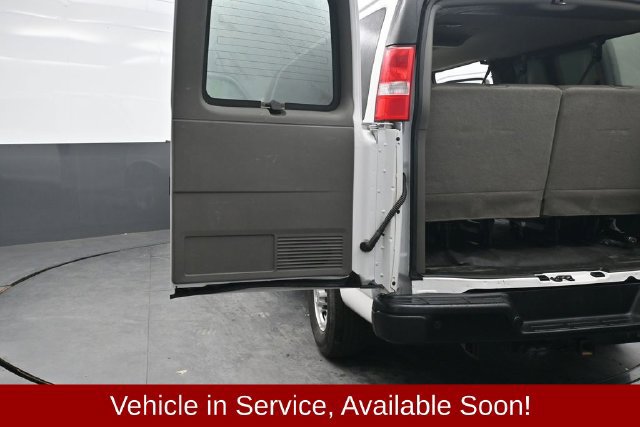 Used 2024 Chevrolet Express 3500 LS RWD image 43