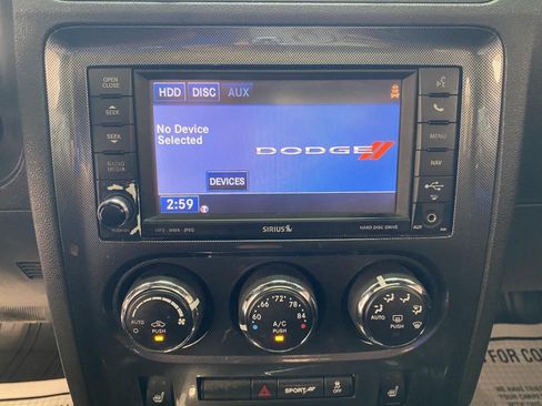 Used 2013 Dodge Challenger SXT RWD image 21