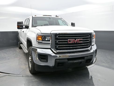 Used 2019 GMC Sierra 2500 4x4 Crew Cab image 2