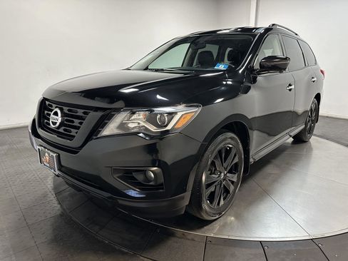 Used 2018 Nissan Pathfinder SL w/ Midnight Edition Package image 6