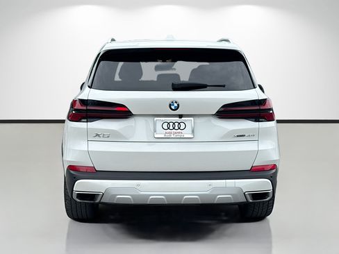 Used 2025 BMW X5 xDrive40i AWD/4WD image 5