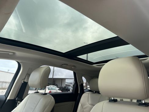 Used 2015 Ford Edge Titanium w/ Equipment Group 301A image 17