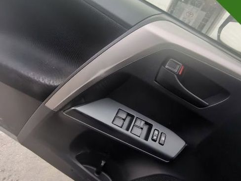 Used 2017 Toyota RAV4 LE w/ Carpet Mat Package image 15