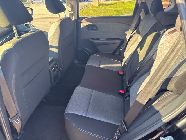 Used 2021 Nissan Rogue S AWD/4WD image 49