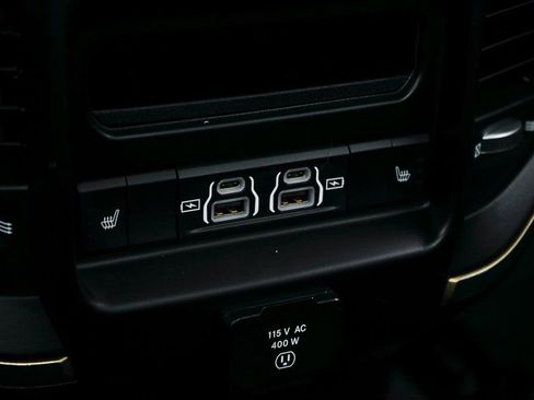 Used 2022 RAM 1500 Limited w/ Body Color Bumper Group image 37