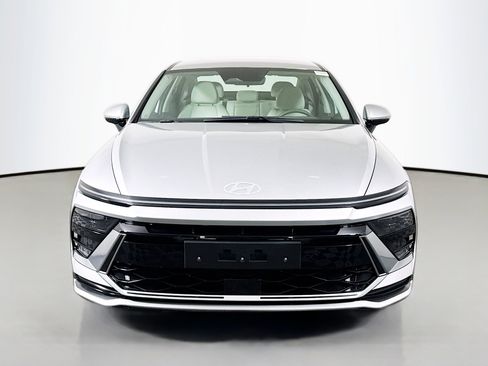 Used 2024 Hyundai Sonata SEL image 2