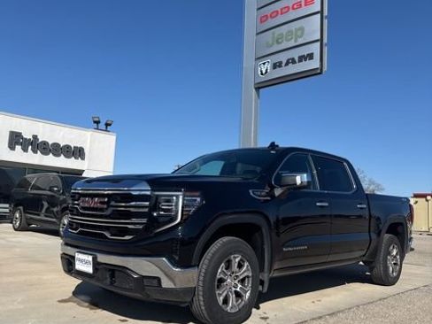 Used 2025 GMC Sierra 1500 SLT AWD/4WD image 1