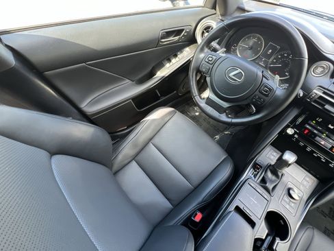 Used 2022 Lexus IS 300 AWD w/ Premium Package image 16