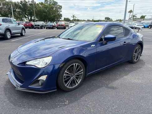 Used 2016 Scion FR-S RWD image 3