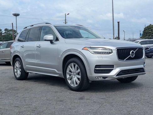 Used 2016 Volvo XC90 T6 Momentum w/ Momentum Plus Package AWD/4WD image 3