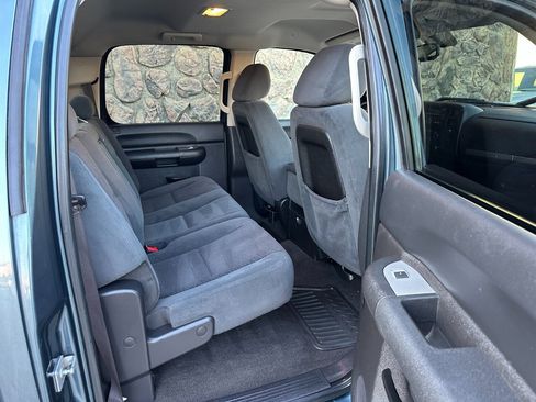 Used 2008 Chevrolet Silverado 2500 LT w/ 1LT Convenience Package image 32