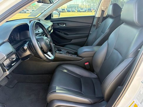 Certified 2023 Honda Accord Touring image 10