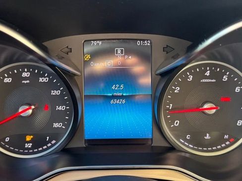 Used 2020 Mercedes-Benz GLC 300 GLC 300 image 29