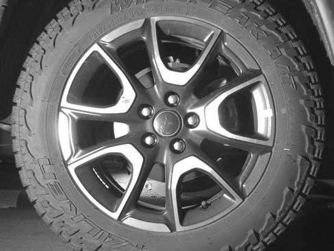 Used 2025 Jeep Compass Trailhawk AWD/4WD image 15