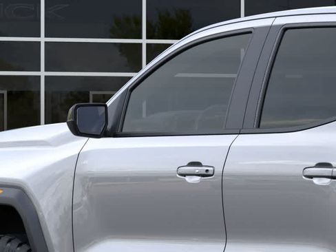 New 2026 GMC Canyon AT4 w/ AT4 Premium Package AWD/4WD image 12