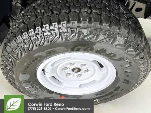 New 2025 Ford Bronco Heritage Edition image 33