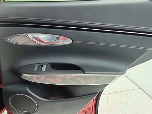 Used 2024 Genesis GV70 3.5T Sport w/ Sport Advanced Package image 29