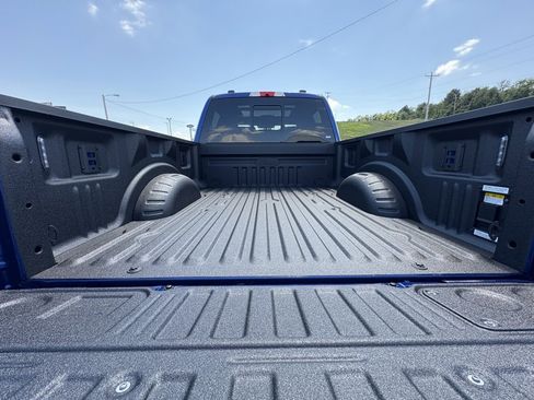 New 2026 Ford F250 Platinum image 22