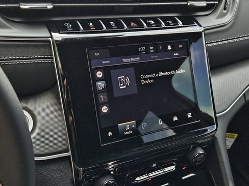 New 2026 Jeep Grand Cherokee Laredo RWD image 17