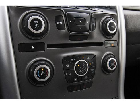 Used 2013 Ford Edge SEL image 28