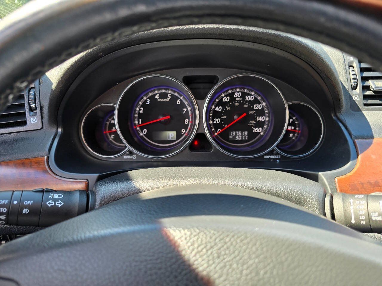 Used 2010 INFINITI M35 x w/ Technology Pkg AWD/4WD image 15