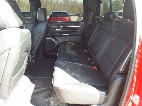 Used 2025 RAM 1500 Laramie AWD/4WD image 24