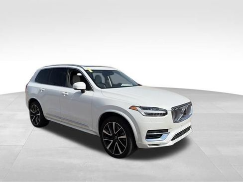 Certified 2024 Volvo XC90 B6 Plus w/ Protection Package Premier AWD/4WD image 20