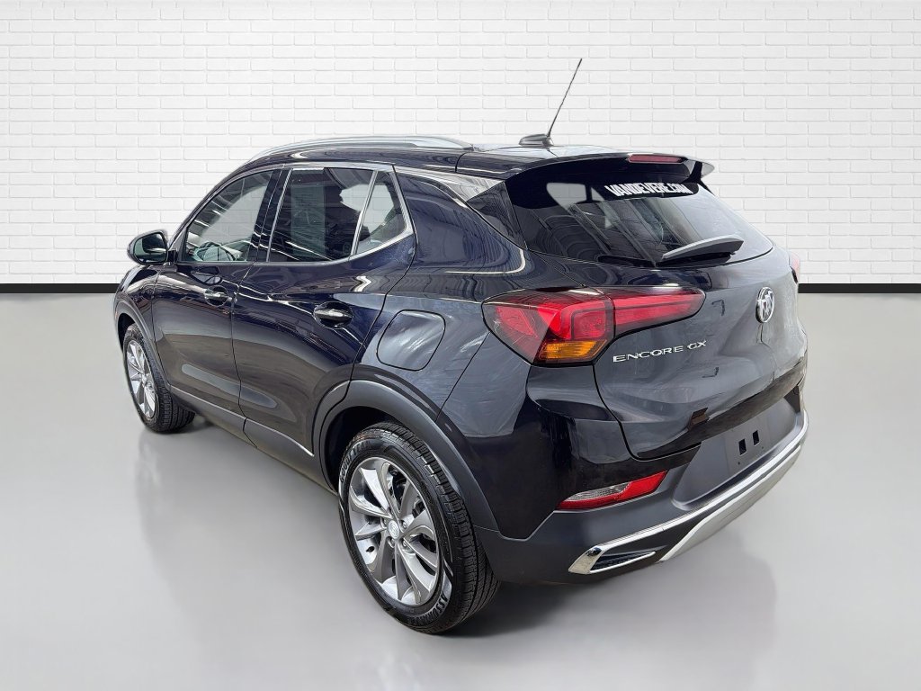 Used 2020 Buick Encore GX Essence w/ Experience Buick Package FWD image 7