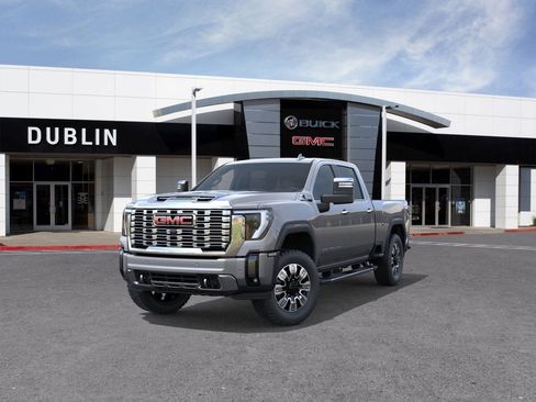 New 2026 GMC Sierra 2500 Denali w/ Denali Reserve Package image 9