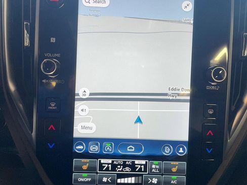 Used 2025 Subaru Forester Limited image 9