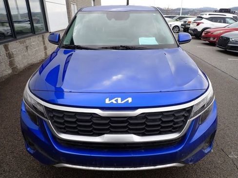 Certified 2023 Kia Seltos LX image 7