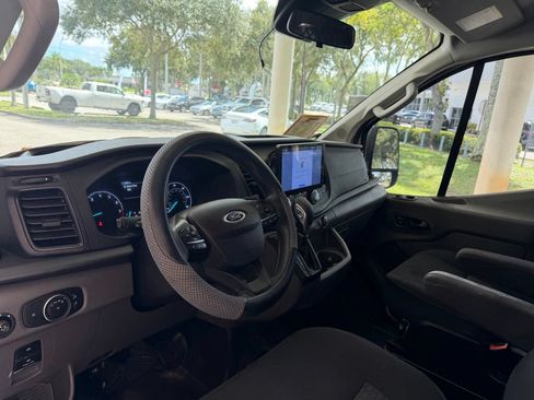 Used 2021 Ford Transit 250 Low Roof w/ Exterior Upgrade Package RWD image 7