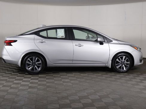 Used 2024 Nissan Versa SV w/ Trunk Package image 15