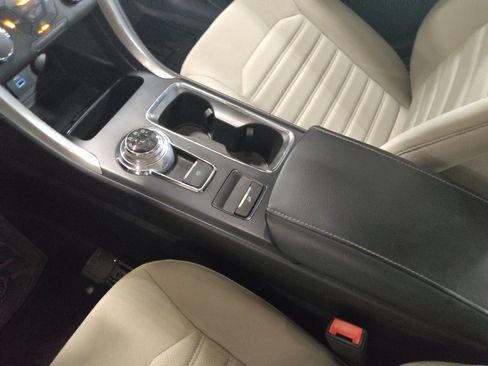 Used 2019 Ford Fusion S FWD image 26