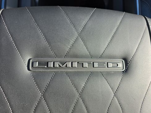 New 2026 RAM 3500 Limited AWD/4WD image 13