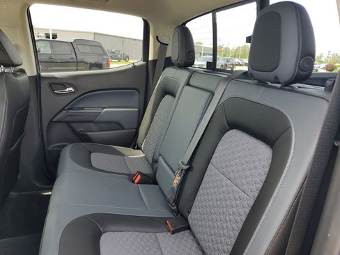 Used 2019 Chevrolet Colorado Z71 AWD/4WD image 26