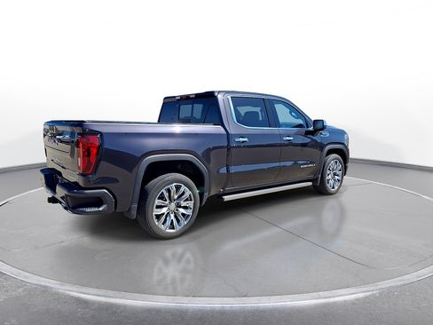 Used 2023 GMC Sierra 1500 Denali w/ Denali Reserve Package AWD/4WD image 8