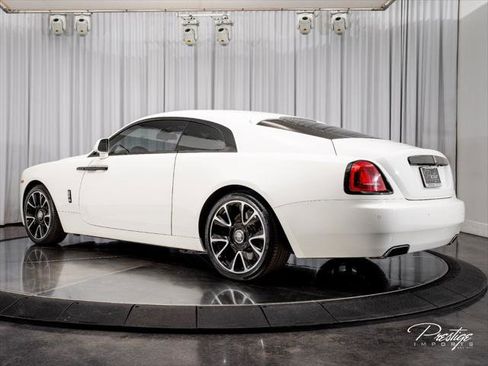 Used 2016 Rolls-Royce Wraith RWD image 5