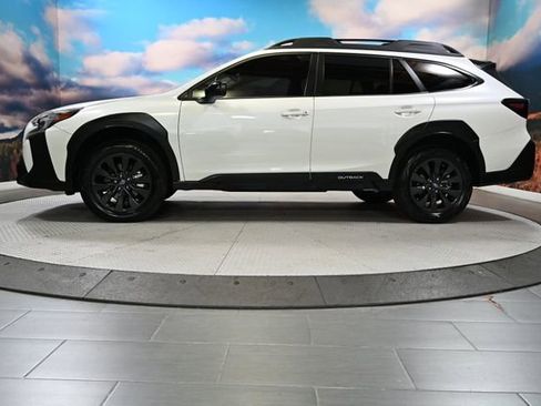 Used 2024 Subaru Outback Onyx Edition XT AWD/4WD image 5