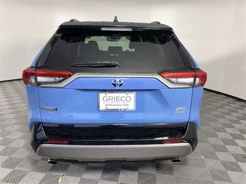 Used 2022 Toyota RAV4 XSE image 7
