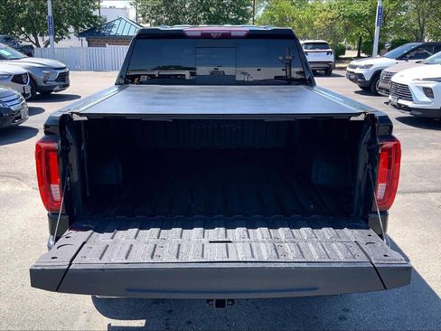Used 2020 GMC Sierra 1500 AT4 w/ AT4 Premium Package AWD/4WD image 4